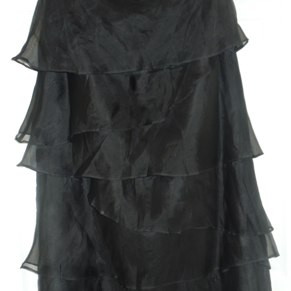 Veronique Young Black Skirt Size 10 - Picture 1 of 6